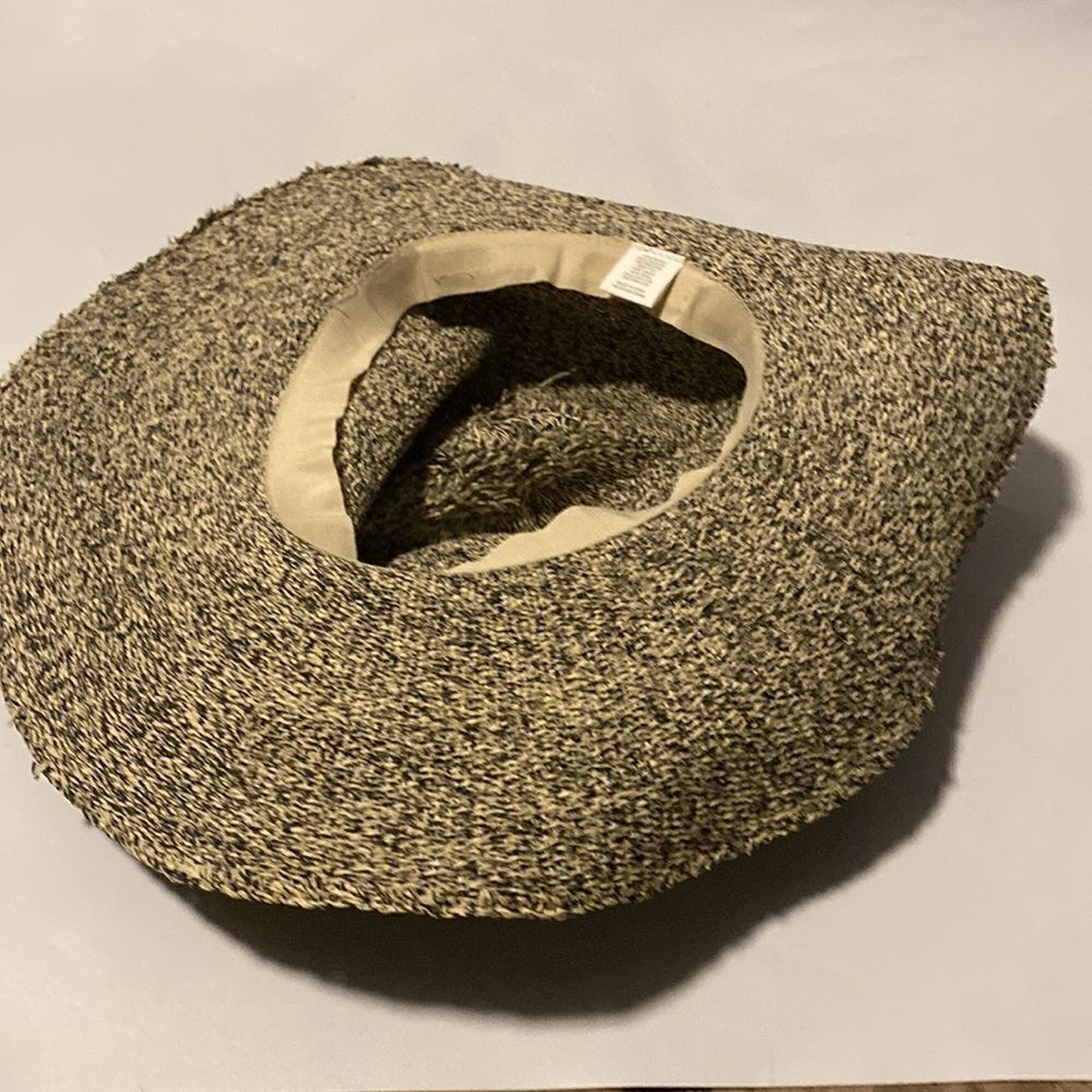 Universal Thread floppy hat one size - Picture 3 of 5